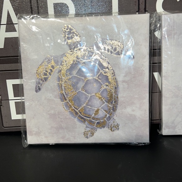 New Set Turtle & Seahorse Decorative Canvas Prints with Gold Foil 8IN x 8IN - Picture 6 of 13